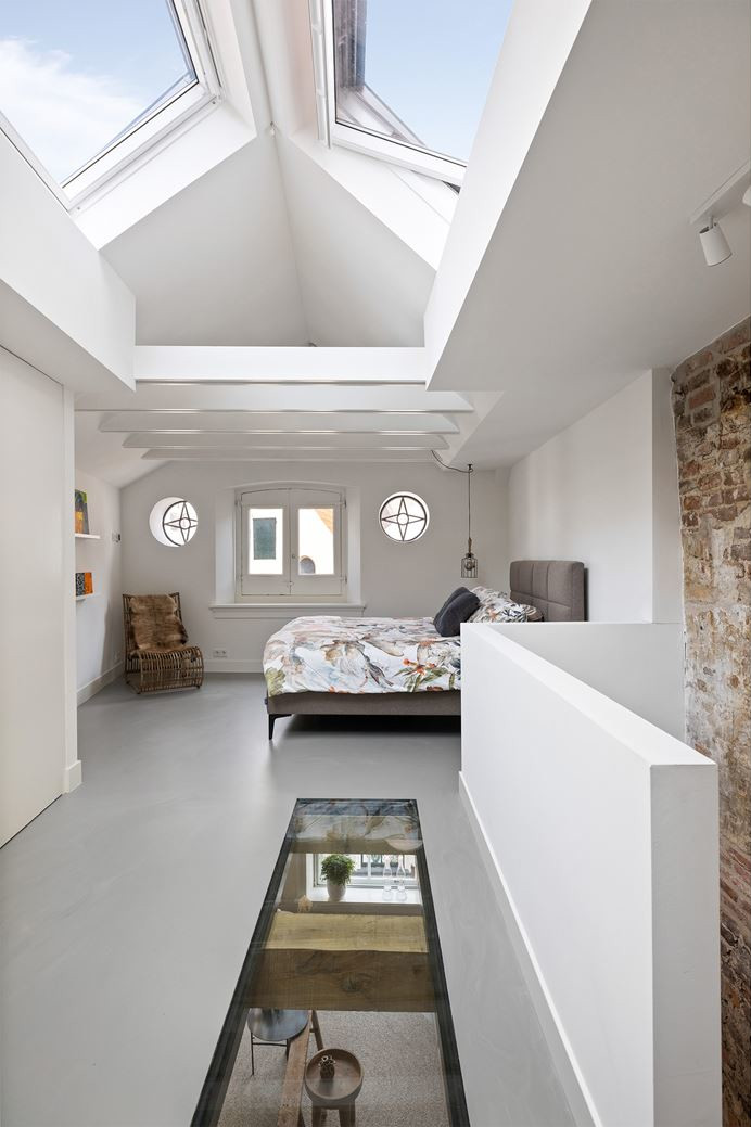 Moderne Loft In Historisch Pand Dak Licht Vloer Glas 01 ©Tijmenbos Architecten
