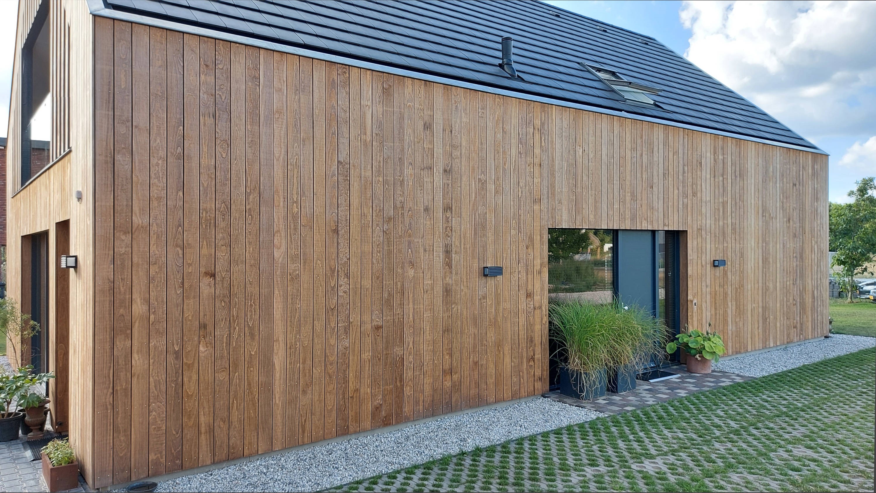 Modern Woonhuis Hout Strak Klassiek Minimalistisch Entree©Tijmen Bos Architecten