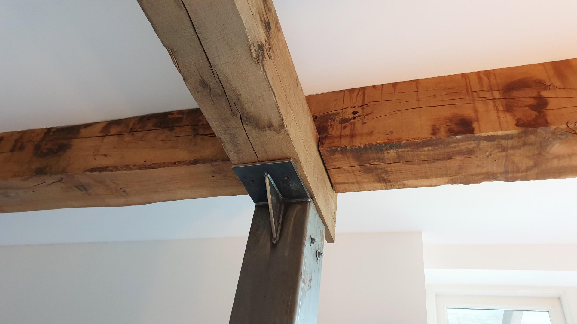 Industrieel Loft Interieur Design Originele Balken En Kolom Staal ©Tijmen Bos Architecten 1920X1080